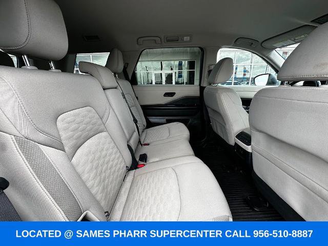 Used 2024 Nissan Pathfinder SV FWD image 23