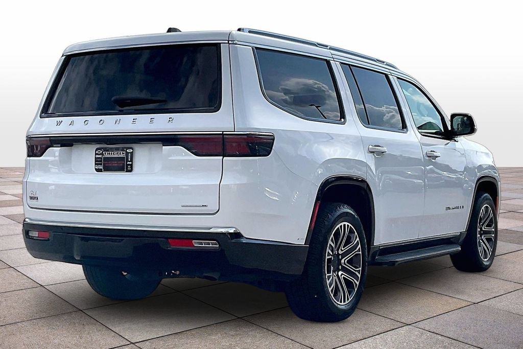 Used 2024 Jeep Wagoneer Series II w/ Flexible Seating Group RWD image 13