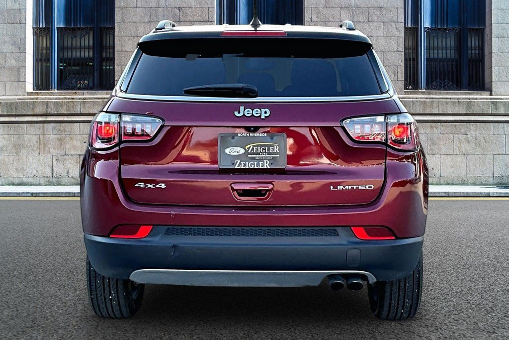 Used 2022 Jeep Compass Limited AWD/4WD image 4