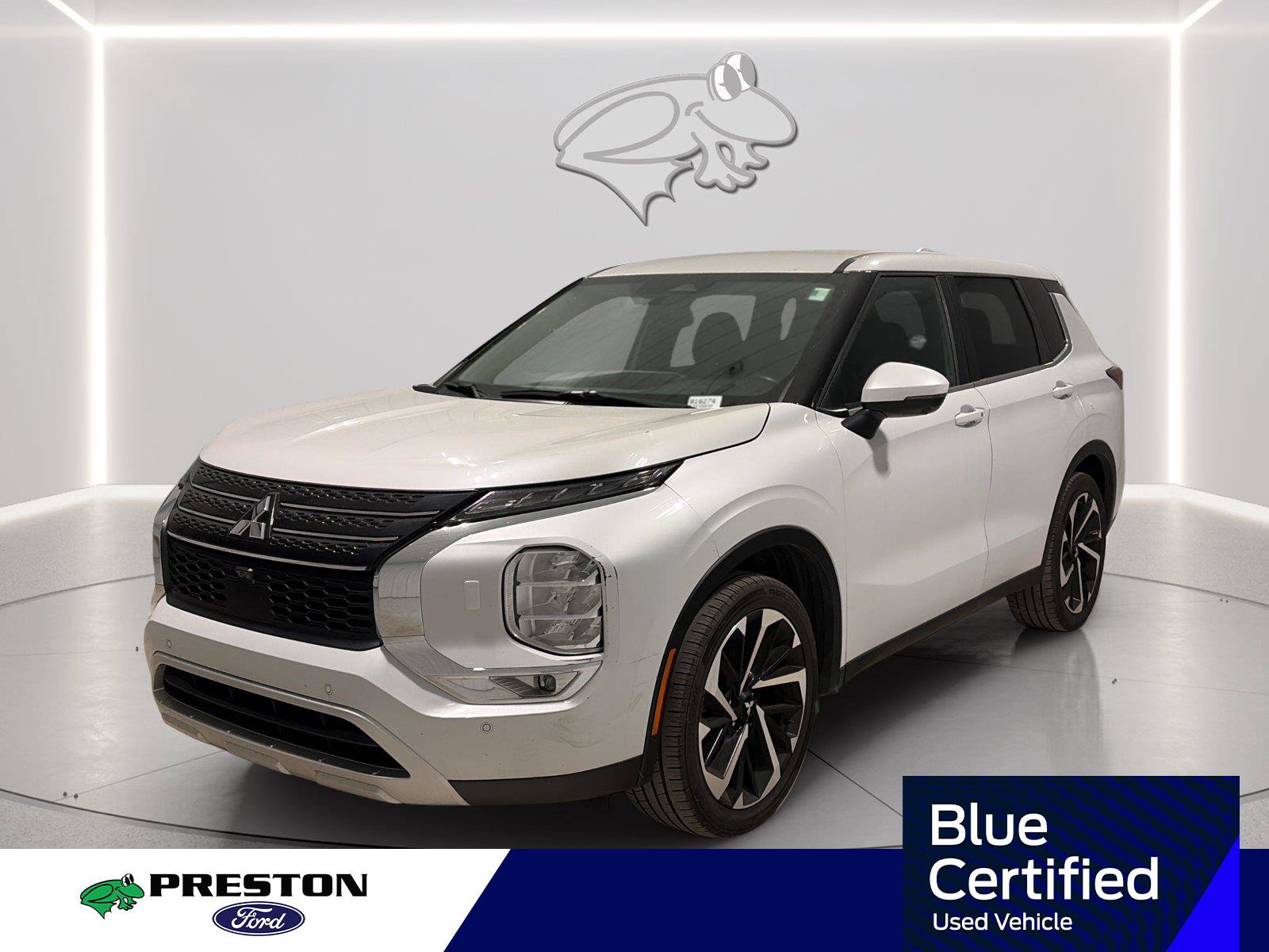Used 2024 Mitsubishi Outlander SE