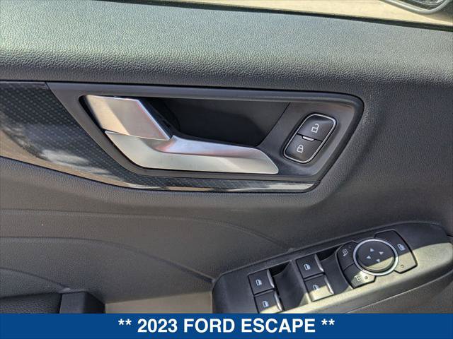 Certified 2023 Ford Escape ST-Line w/ Tech Pack #1 FWD image 11