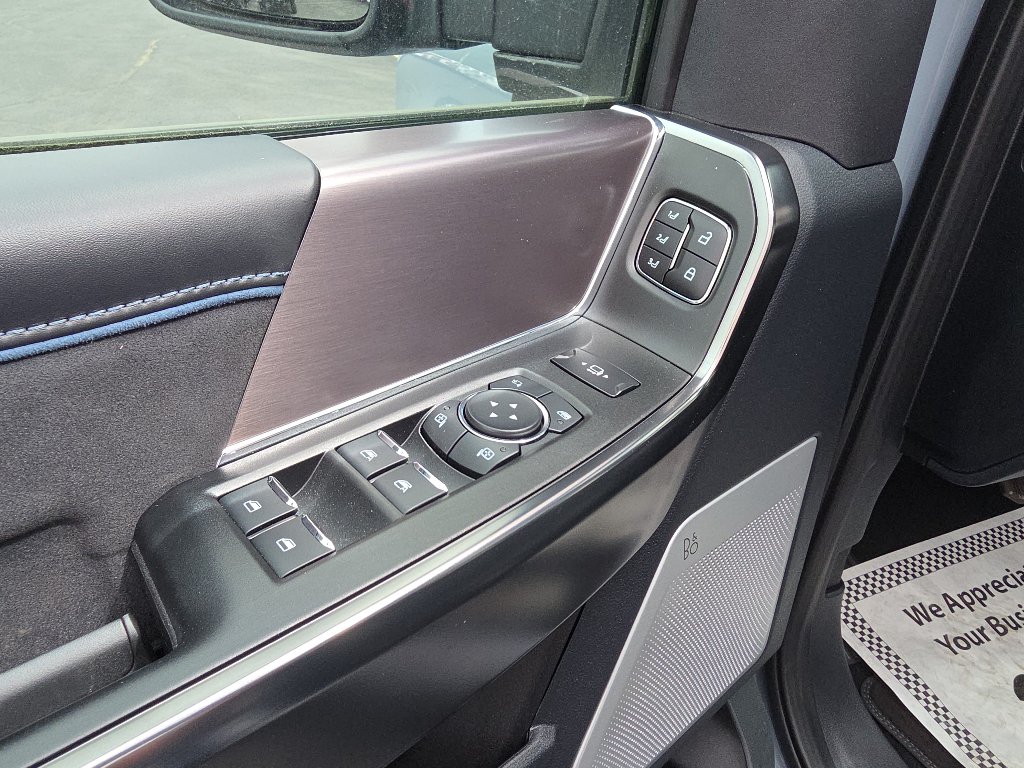 Certified 2026 Ford F450 Platinum AWD/4WD image 25