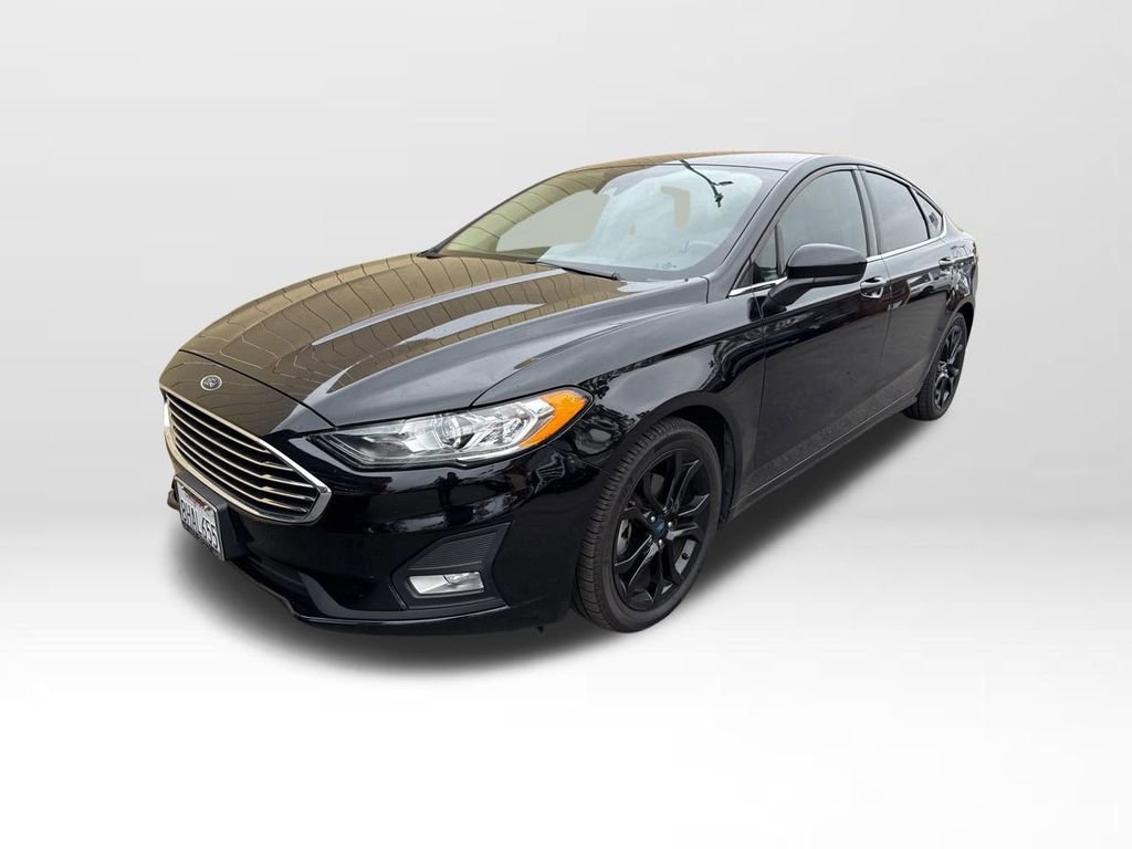 Certified 2019 Ford Fusion SE w/ Equipment Group 151A image 5