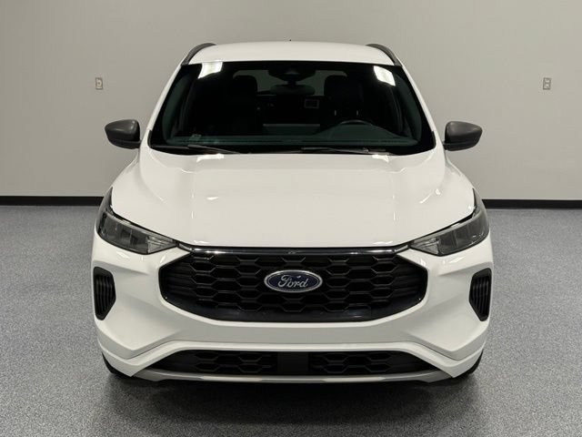 Certified 2023 Ford Escape ST-Line w/ Tech Pack #1 FWD image 4