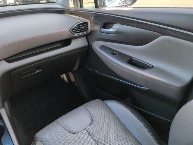 Used 2020 Hyundai Santa Fe SEL FWD image 18