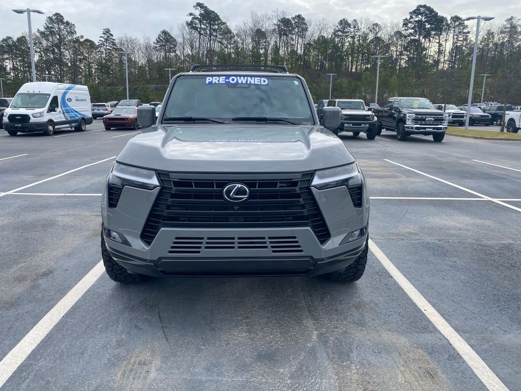 Used 2025 Lexus GX 550 w/ Accessory Package (Z1) image 8