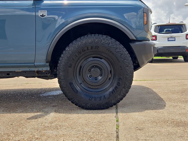 Certified 2022 Ford Bronco Big Bend w/ Sasquatch Package AWD/4WD image 20