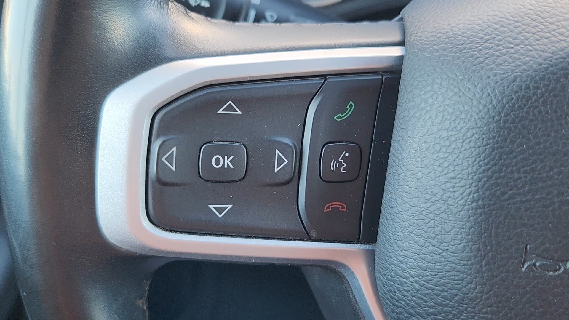 Used 2022 RAM 1500 Big Horn AWD/4WD image 12