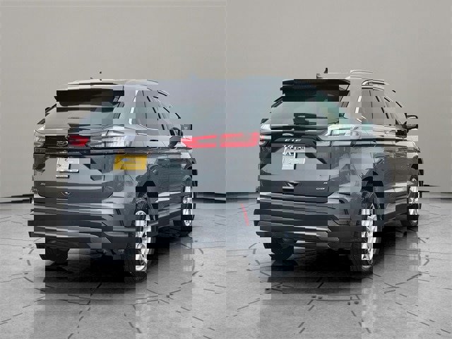 Certified 2022 Ford Edge SEL w/ Convenience Package image 12