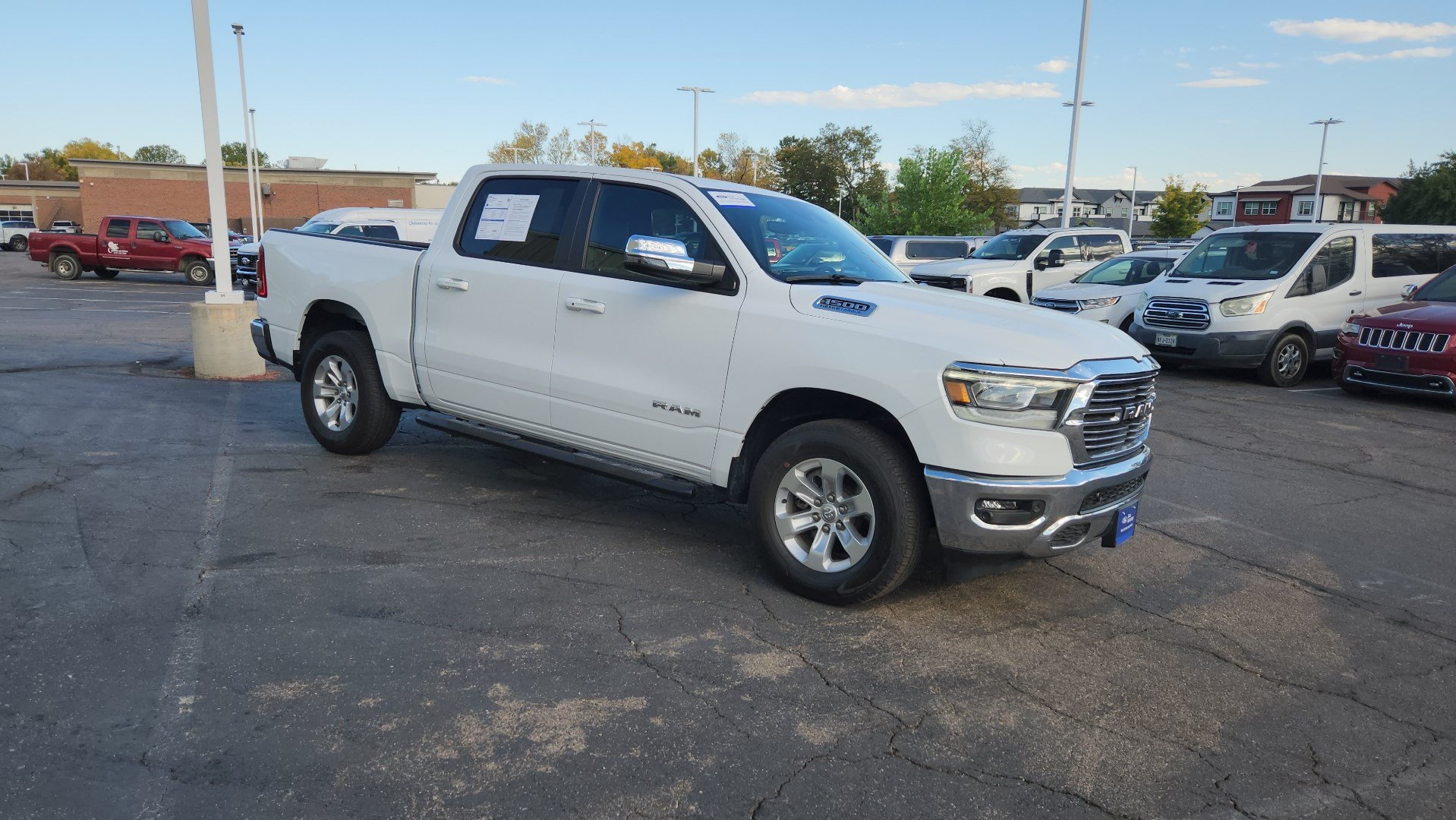 Used 2024 RAM 1500 Laramie AWD/4WD image 14