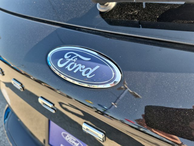 Certified 2024 Ford Escape ST-Line AWD/4WD image 28
