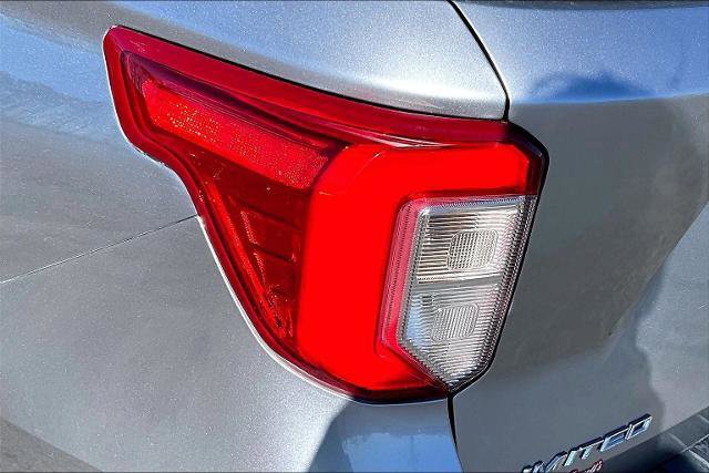 Certified 2022 Ford Explorer Limited w/ Equipment Group 301A image 35