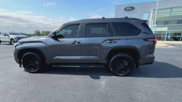Used 2024 Toyota Sequoia Limited AWD/4WD image 5