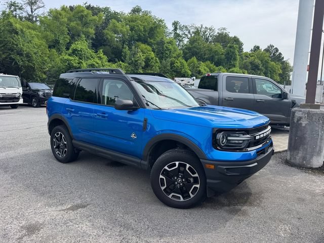 Certified 2022 Ford Bronco Sport Outer Banks w/ Tech Package AWD/4WD image 3