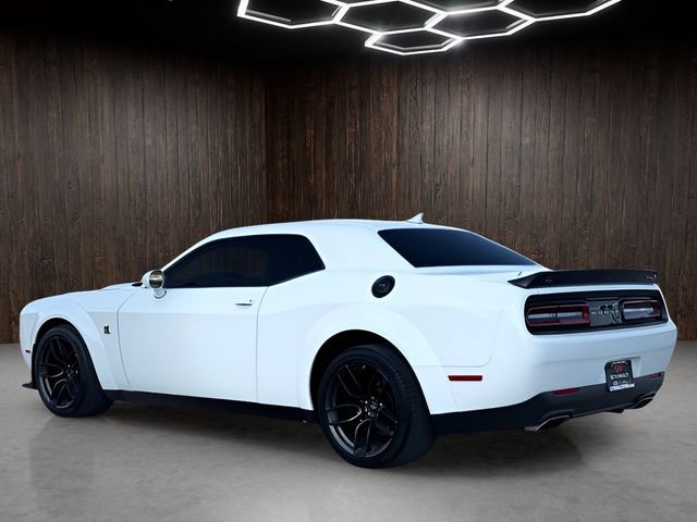 Used 2022 Dodge Challenger R/T Scat Pack RWD image 6