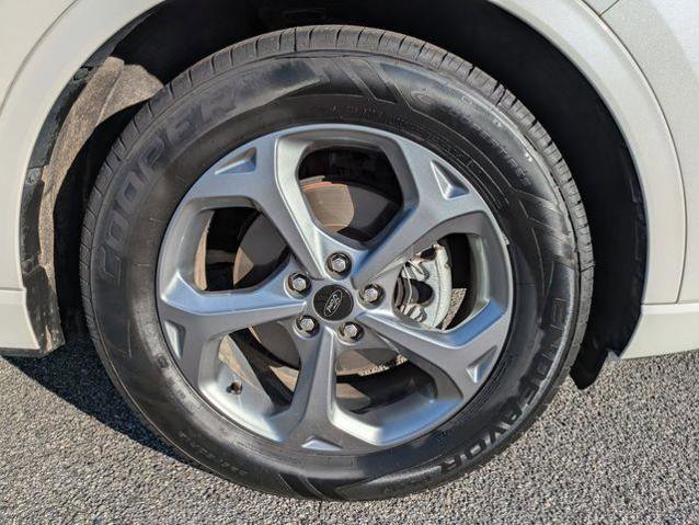 Certified 2023 Ford Escape ST-Line w/ Tech Pack #1 FWD image 11