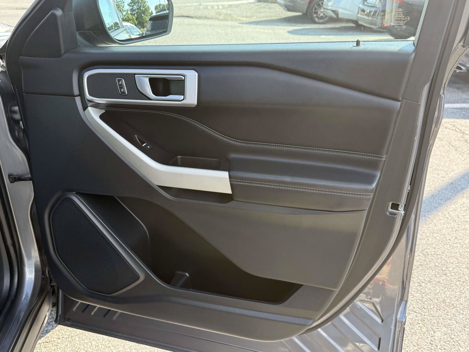 Certified 2021 Ford Explorer XLT RWD image 25