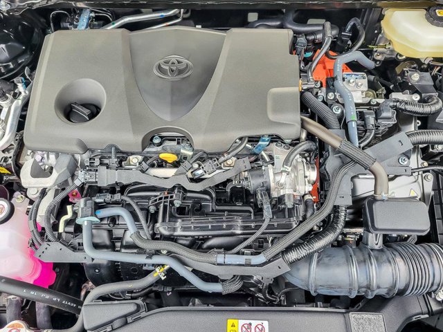 Used 2025 Toyota Camry XSE FWD image 30