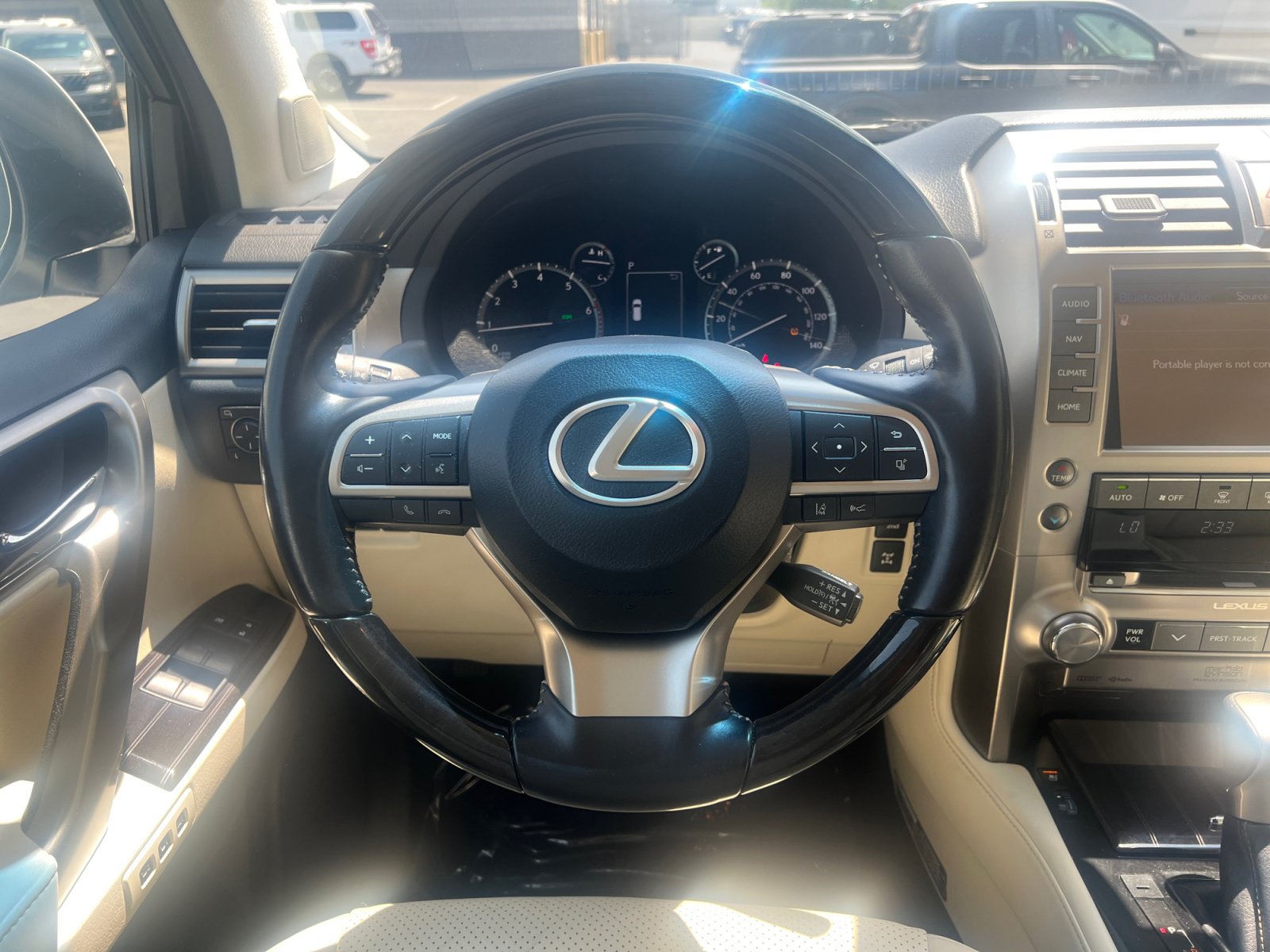 Used 2020 Lexus GX 460 Luxury w/ Luxury Sport Package AWD/4WD image 9