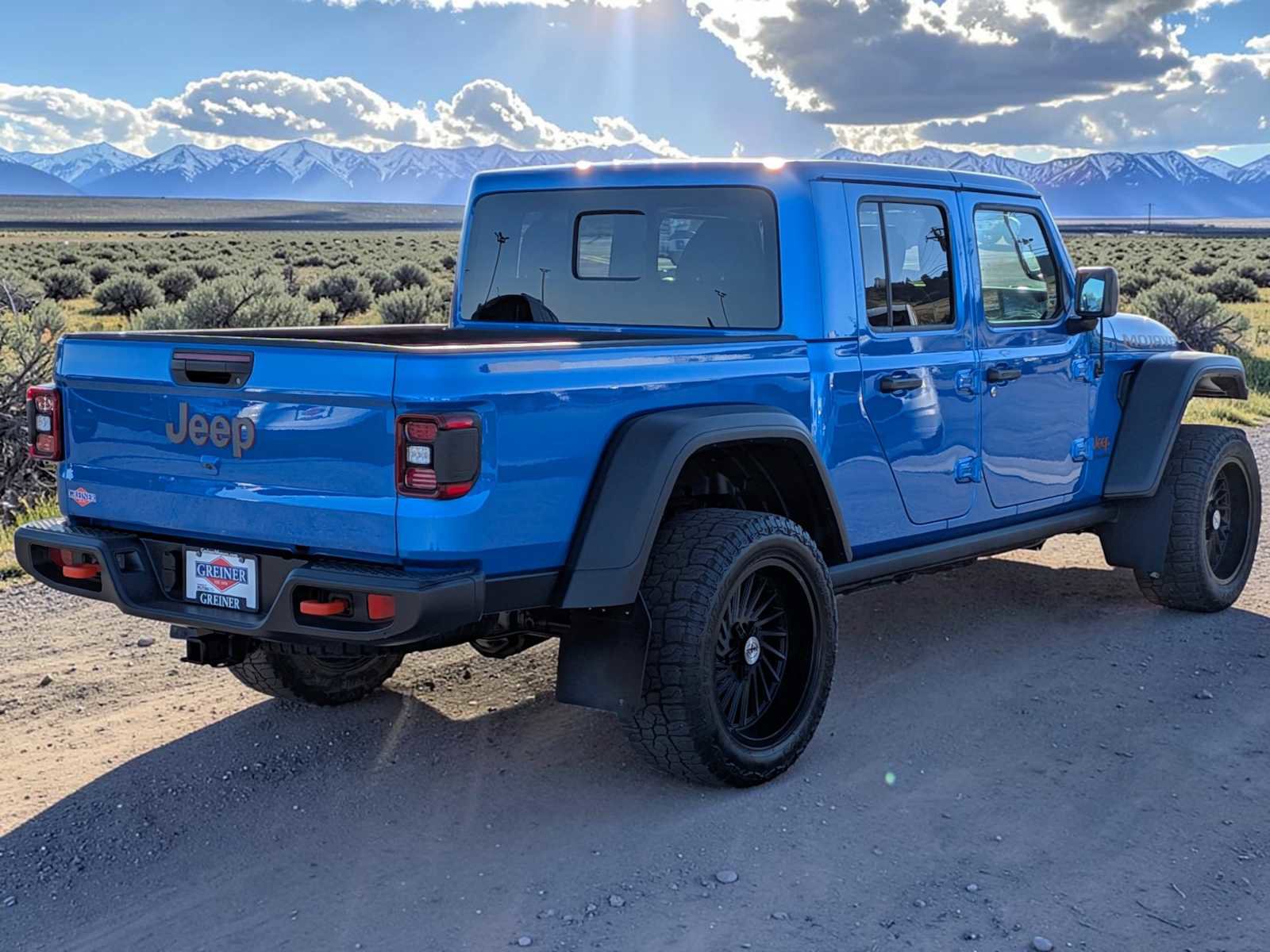 Used 2021 Jeep Gladiator Mojave w/ Uconnect 4C Nav & Sound Group AWD/4WD image 6