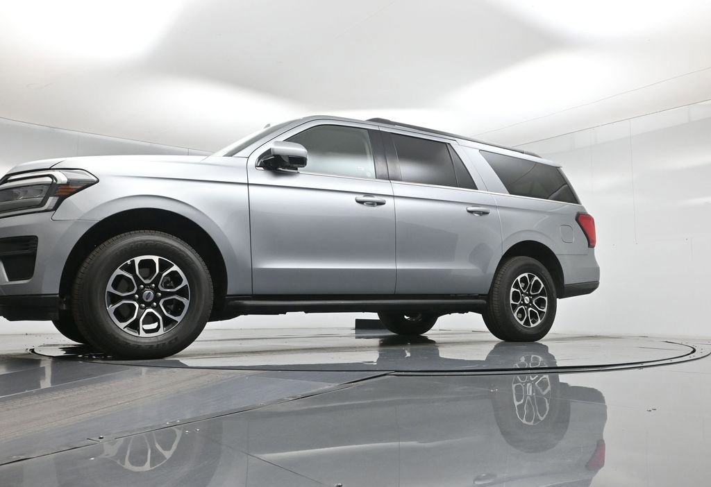 Certified 2024 Ford Expedition Max XLT image 27