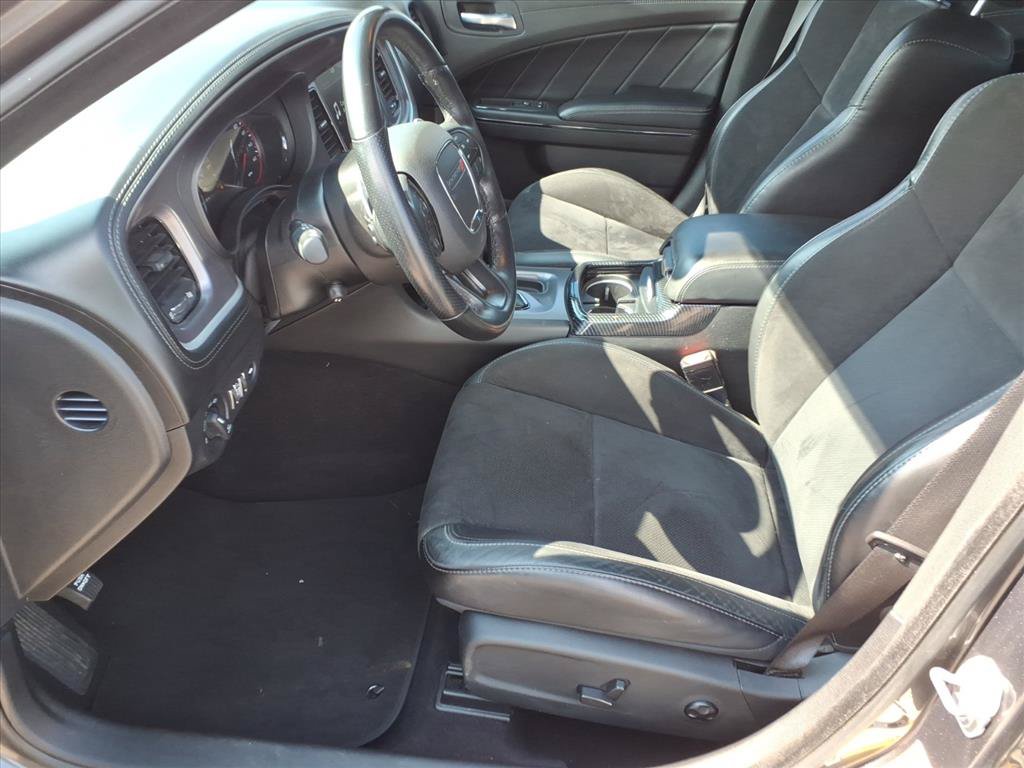 Used 2021 Dodge Charger R/T w/ Plus Group RWD image 5
