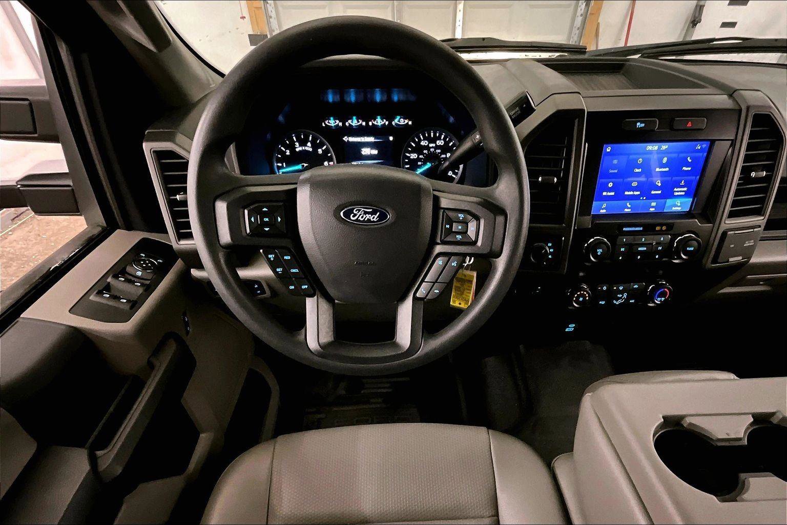 Certified 2022 Ford F250 XL w/ STX Appearance Package image 5