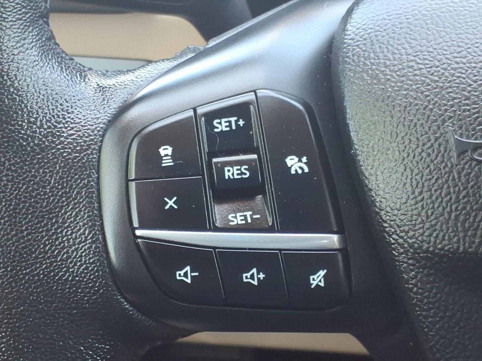 Certified 2020 Ford Escape SEL FWD image 30