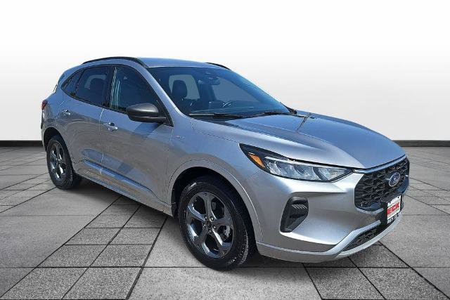 Certified 2023 Ford Escape ST-Line AWD/4WD image 3
