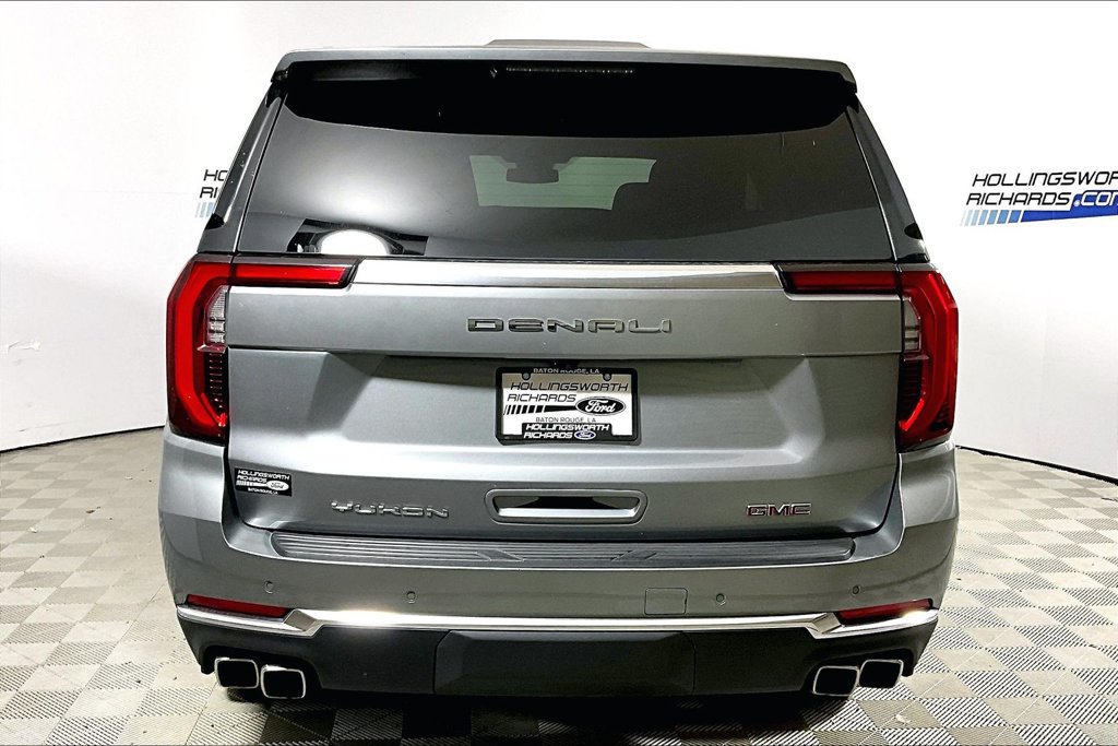 Used 2025 GMC Yukon Denali AWD/4WD image 4