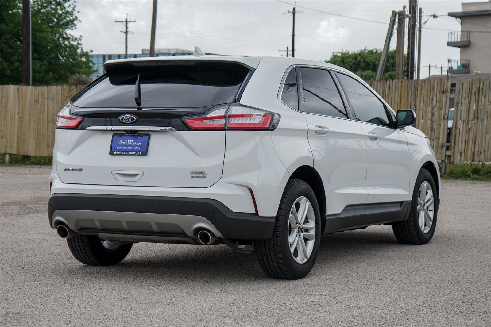 Certified 2019 Ford Edge SEL w/ Equipment Group 201A image 3