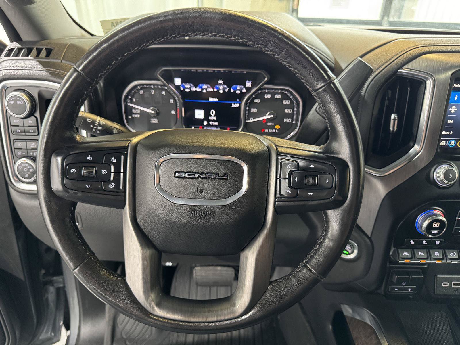 Used 2020 GMC Sierra 1500 Denali w/ Denali Ultimate Package AWD/4WD image 12