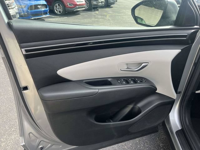 Used 2023 Hyundai Tucson SEL FWD image 17