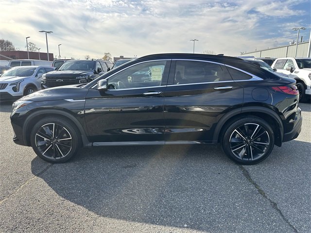 Used 2022 INFINITI QX55 Essential w/ Proassist Package image 2