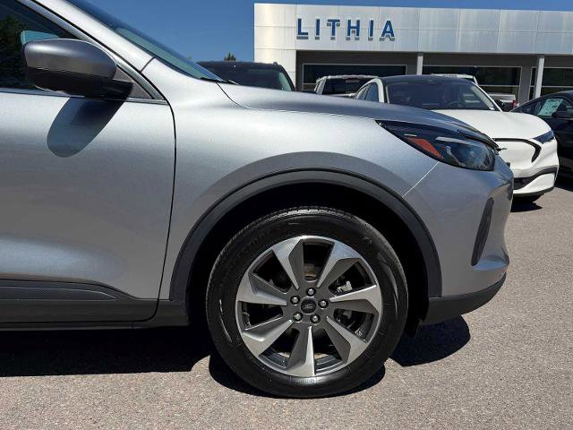 Certified 2024 Ford Escape Platinum AWD/4WD image 5