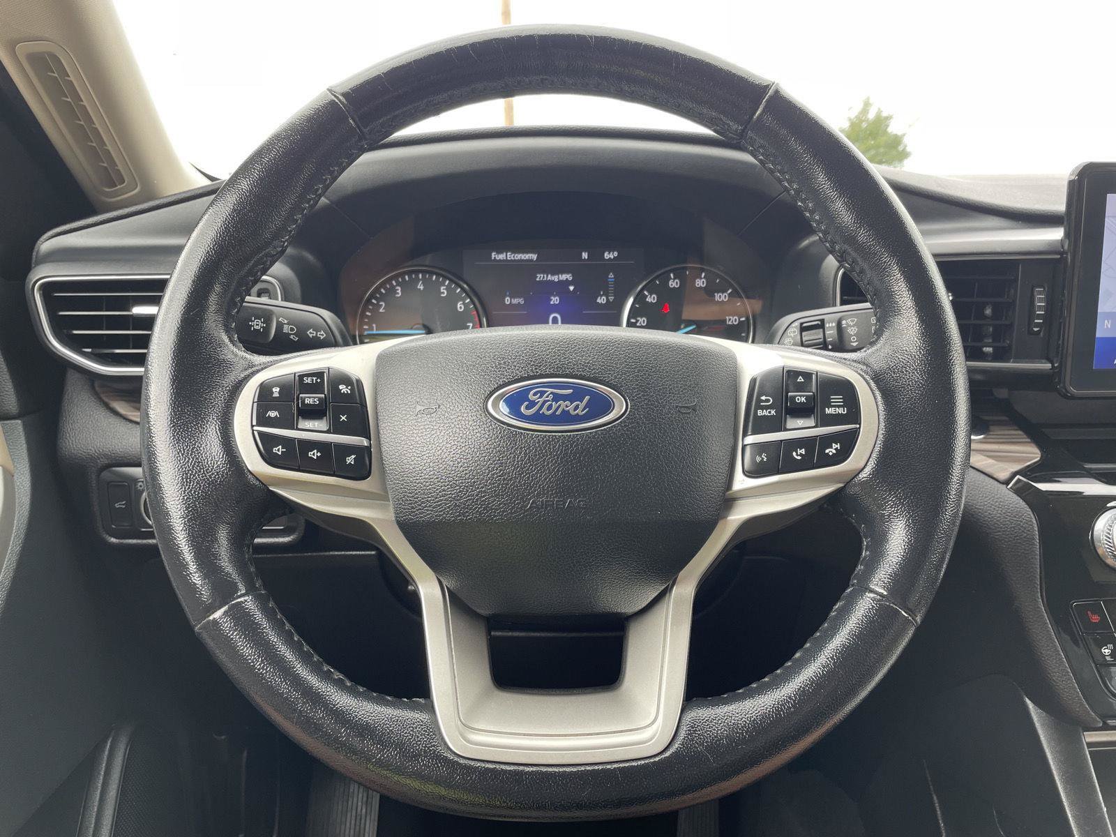 Certified 2021 Ford Explorer Limited AWD/4WD image 12