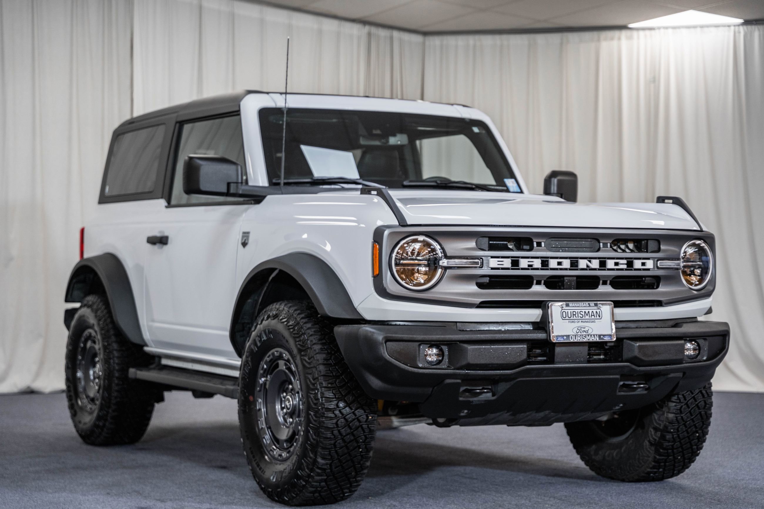 Certified 2024 Ford Bronco Big Bend image 1
