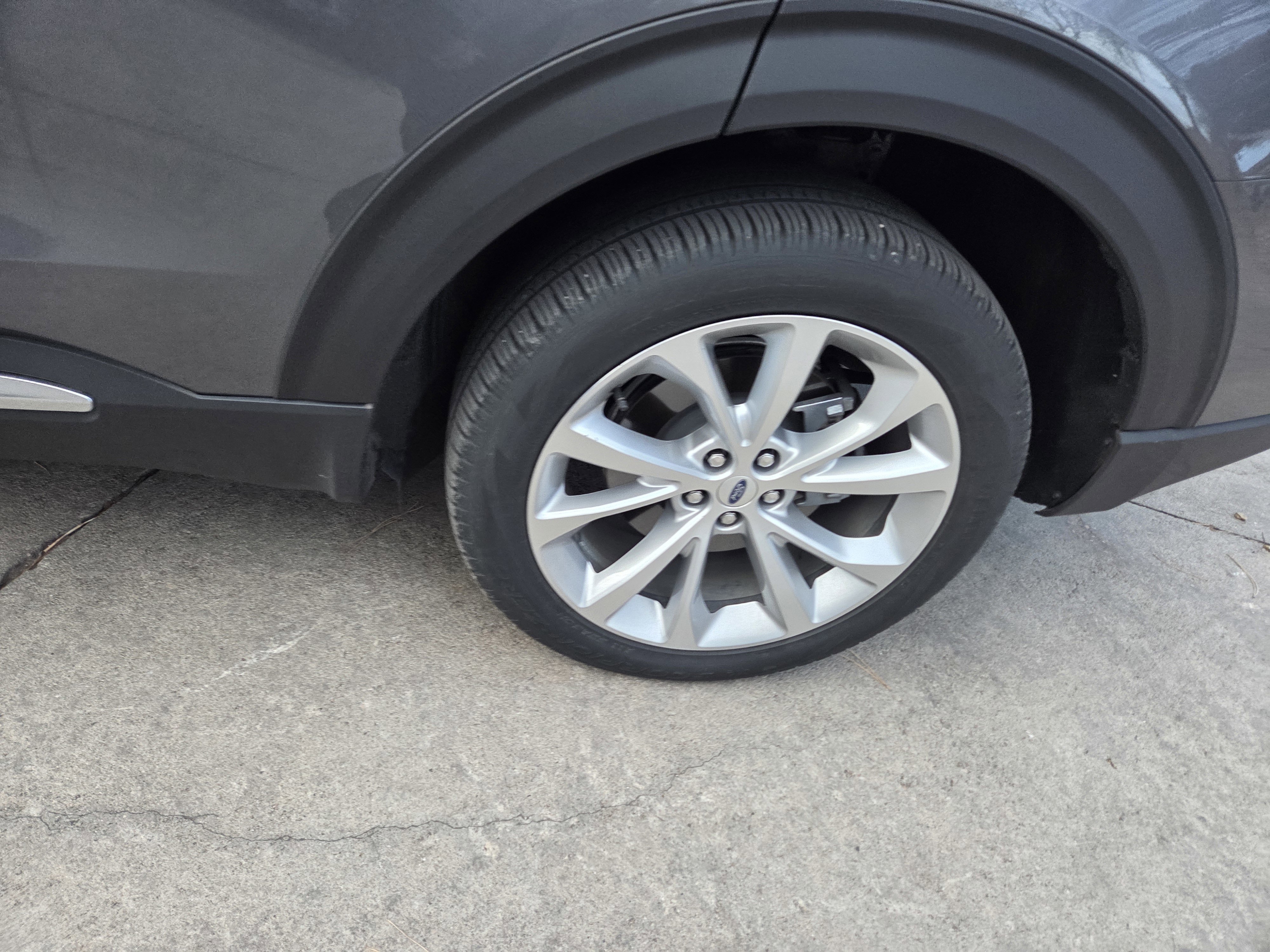 Certified 2022 Ford Explorer Platinum w/ Technology Package image 10