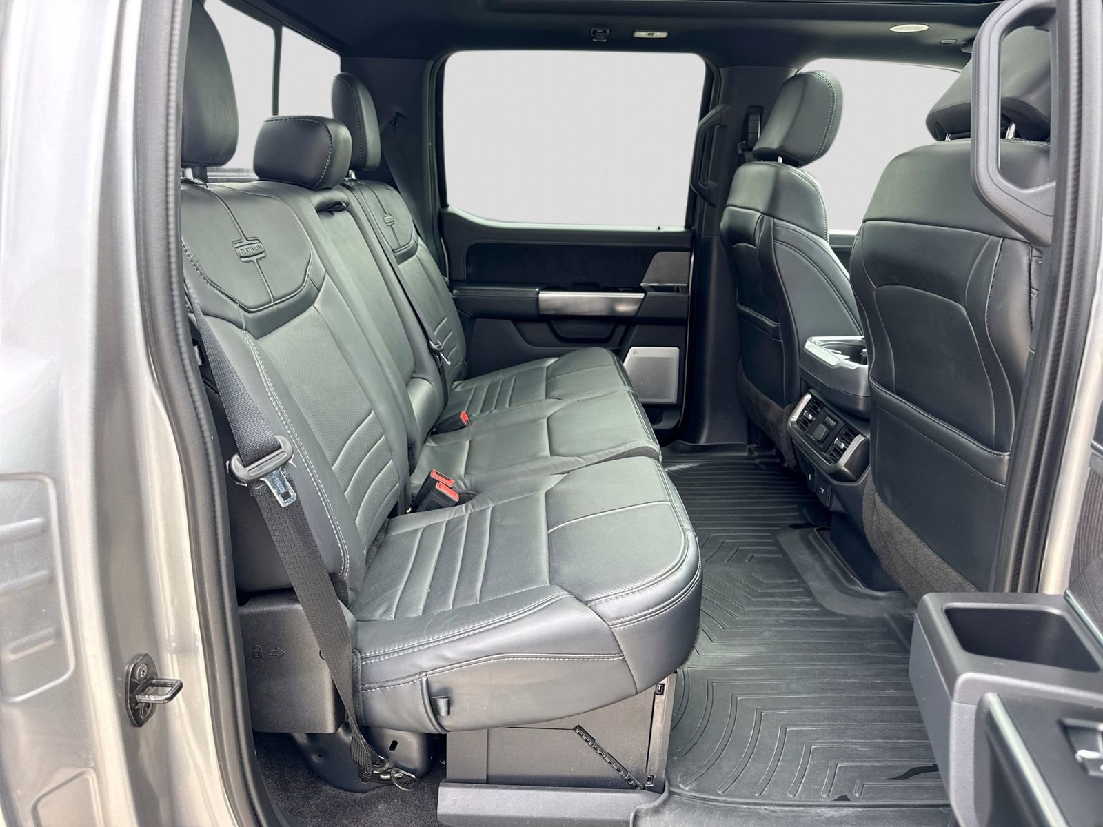 Certified 2023 Ford F150 Platinum w/ FX4 Off-Road Package AWD/4WD image 25