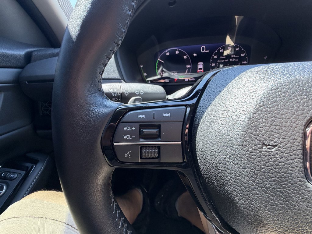 Used 2025 Honda Accord Touring image 28