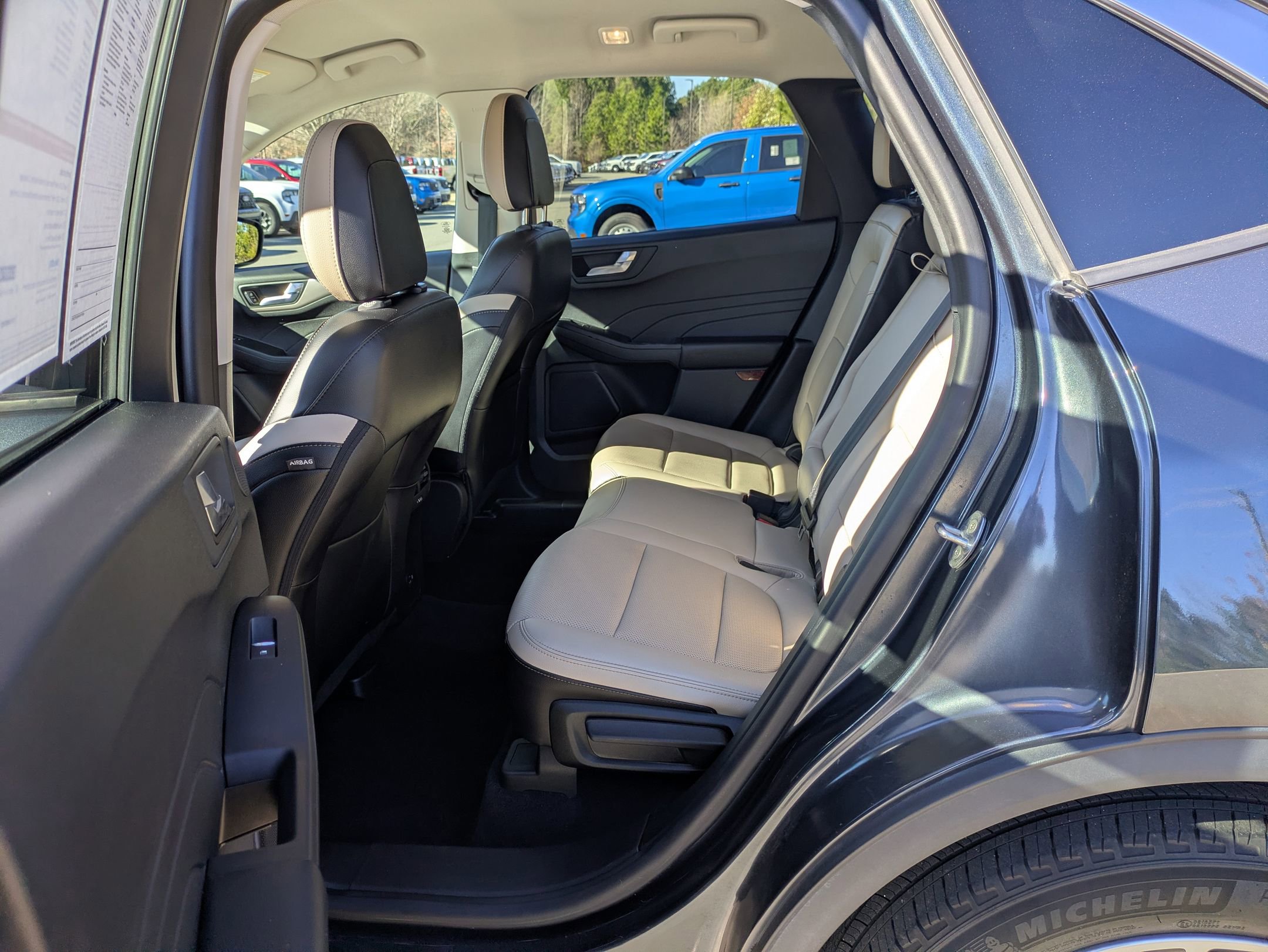 Certified 2022 Ford Escape SEL w/ Technology Package image 25