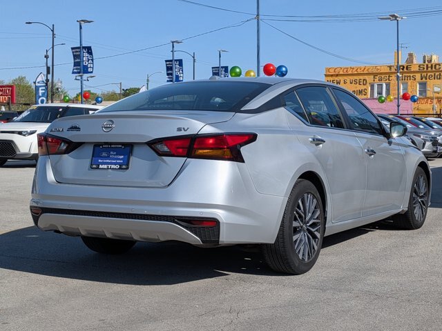 Used 2024 Nissan Altima 2.5 SV FWD image 4