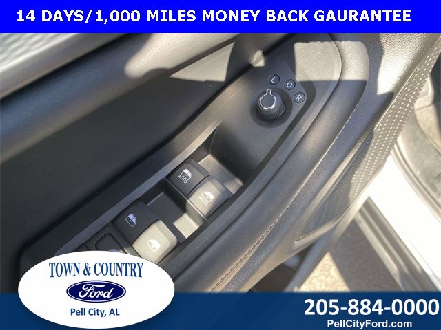 Used 2024 Jeep Grand Cherokee Laredo X image 15