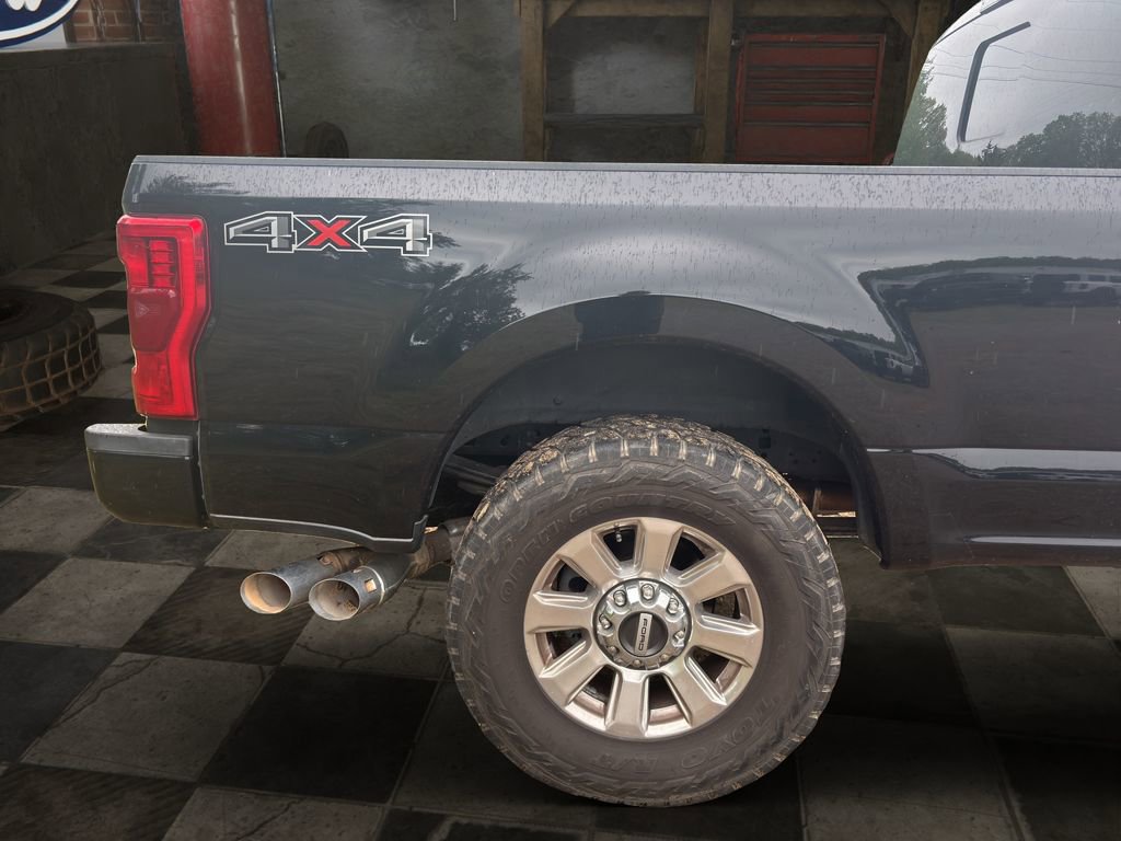Certified 2019 Ford F250 Platinum AWD/4WD image 8