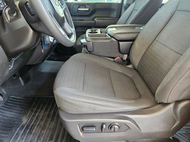 Used 2023 Chevrolet Silverado 2500 Custom w/ Custom Value Package AWD/4WD image 36