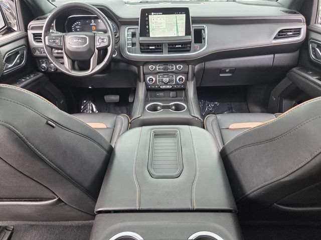 Used 2022 GMC Yukon XL AT4 w/ Technology Package AWD/4WD image 16