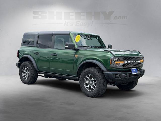 Certified 2025 Ford Bronco Badlands AWD/4WD image 2