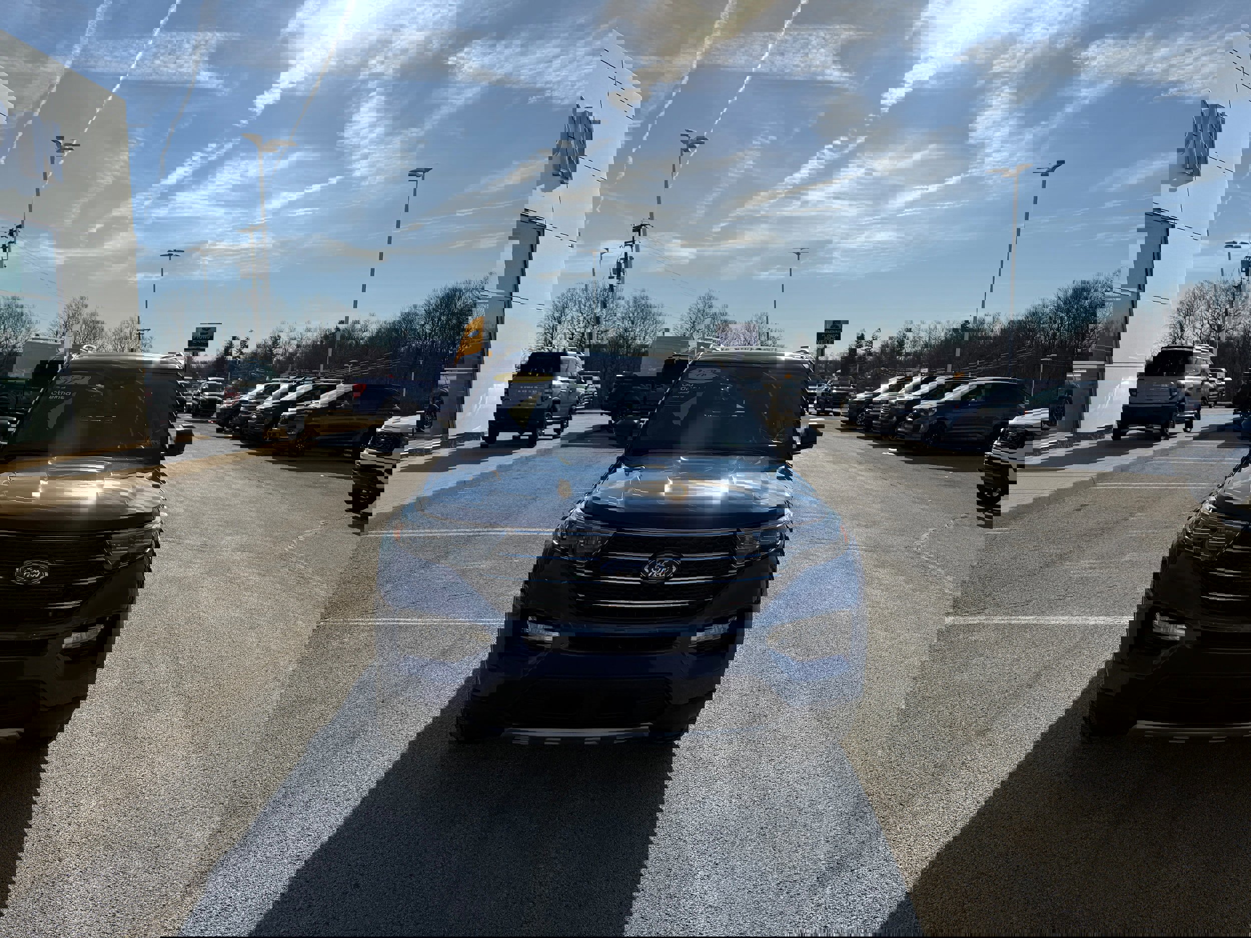 Certified 2023 Ford Explorer XLT w/ Equipment Group 202A image 9