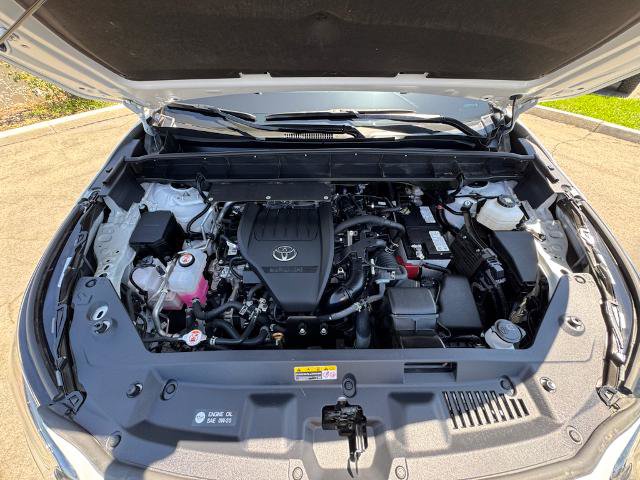 Used 2025 Toyota Highlander XLE FWD image 30