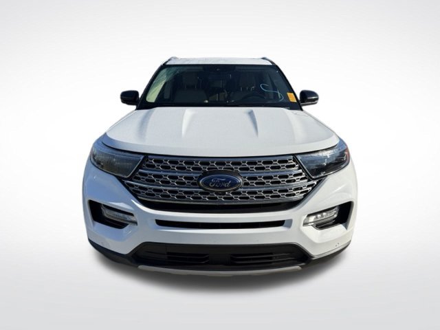 Certified 2021 Ford Explorer Limited w/ Equipment Group 301A AWD/4WD image 2